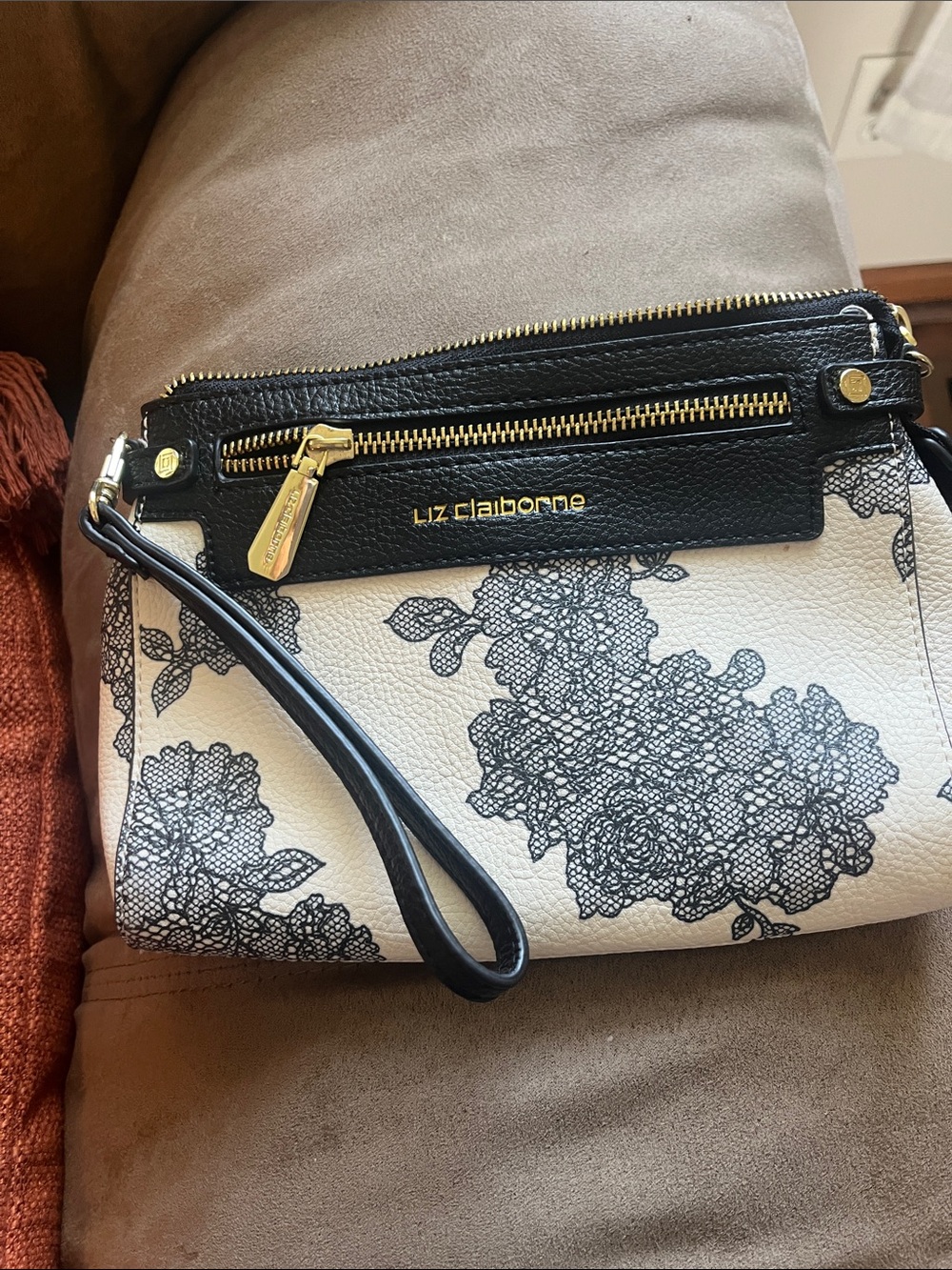 Liz Claiborne Black & White Floral Wristlet with Gold Accents